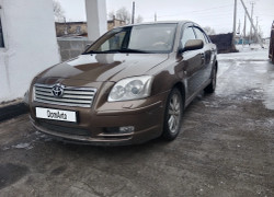Toyota Avensis 2004 года