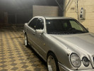 Mercedes-Benz E-Класс 1995 года