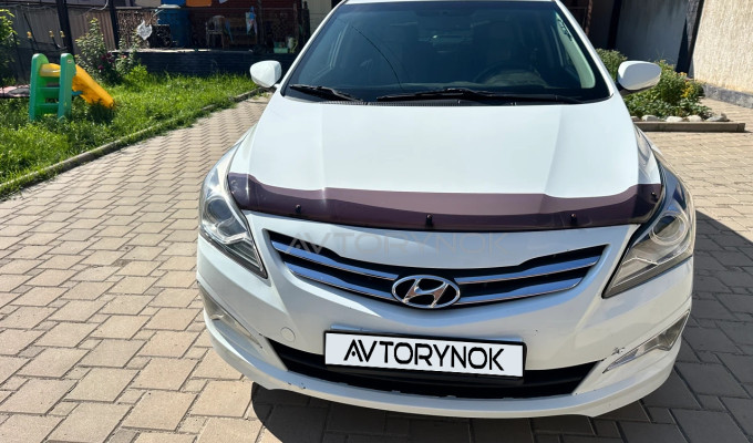 Hyundai Accent 2015 года