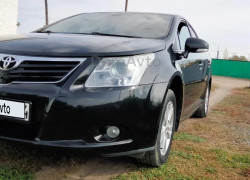 Toyota Avensis 2009 года