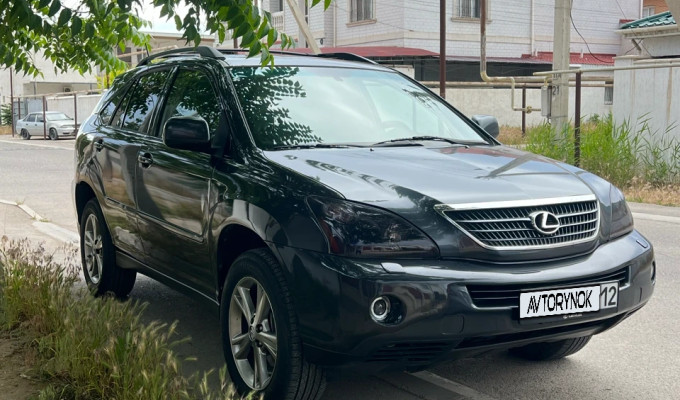Lexus RX 2005 года