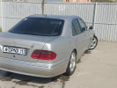 Mercedes-Benz E-Класс 2001 года
