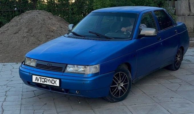 ВАЗ (Lada) 2110 2002 года