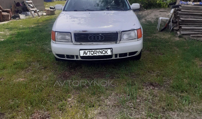 Audi 100 1992 года