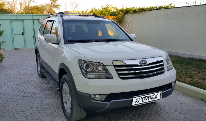Kia Mohave 2012 года