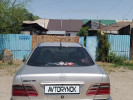 Mercedes-Benz E-Класс 1996 года