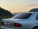 Mercedes-Benz E-Класс 1995 года