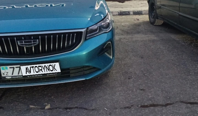 Geely Emgrand 2024 года