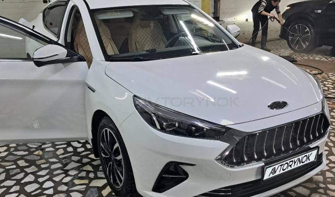 JAC J7 2024 года