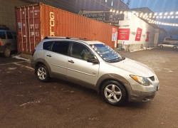 Pontiac Vibe 2004 года