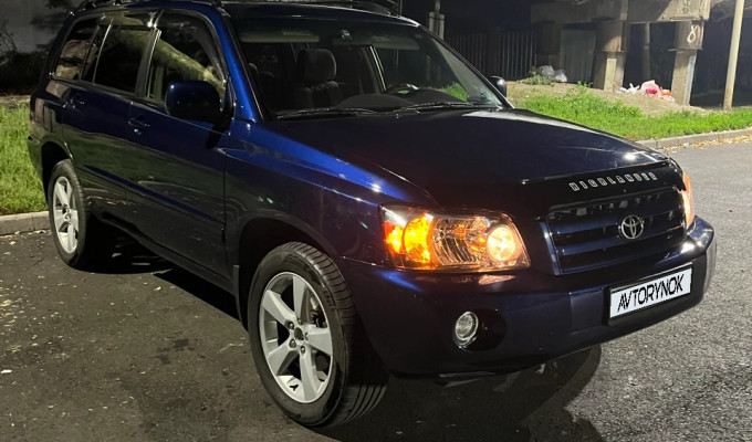 Toyota Highlander 2005 года