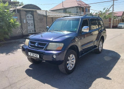 Mitsubishi Pajero 2003 года