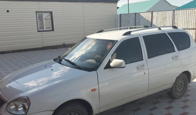 ВАЗ (Lada) Priora 2011 года