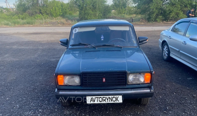 ВАЗ (Lada) 2107 2002 года