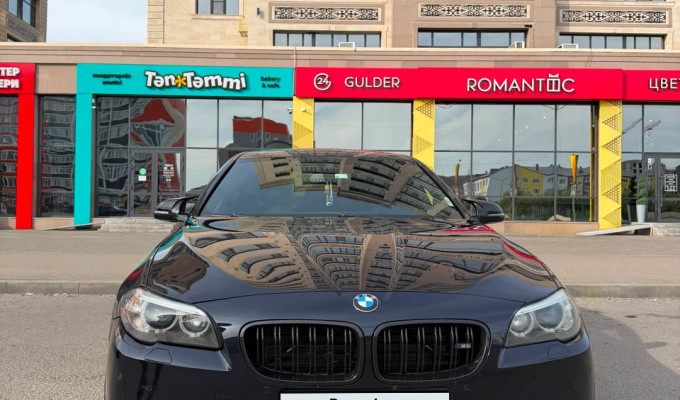 BMW 5 серия 2015 года