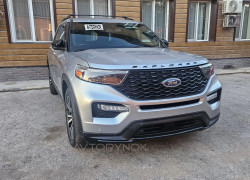 Ford Explorer 2022 года
