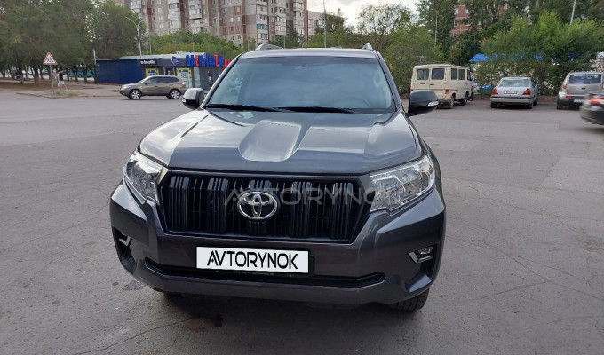Toyota Land Cruiser Prado 2022 года
