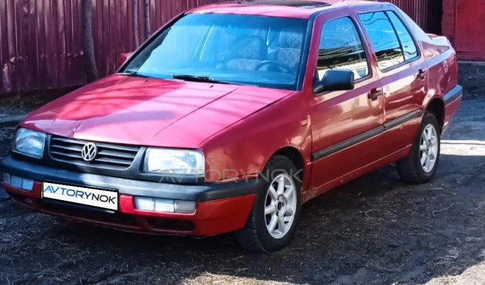 Volkswagen Vento 1995 года