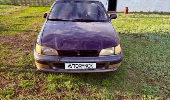 Toyota Carina E 1992 года