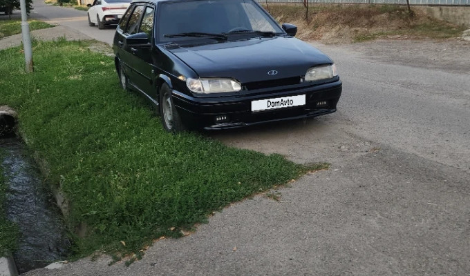 ВАЗ (Lada) 2114 2013 года