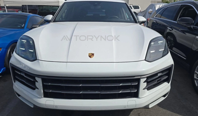 Porsche Cayenne 2024 года
