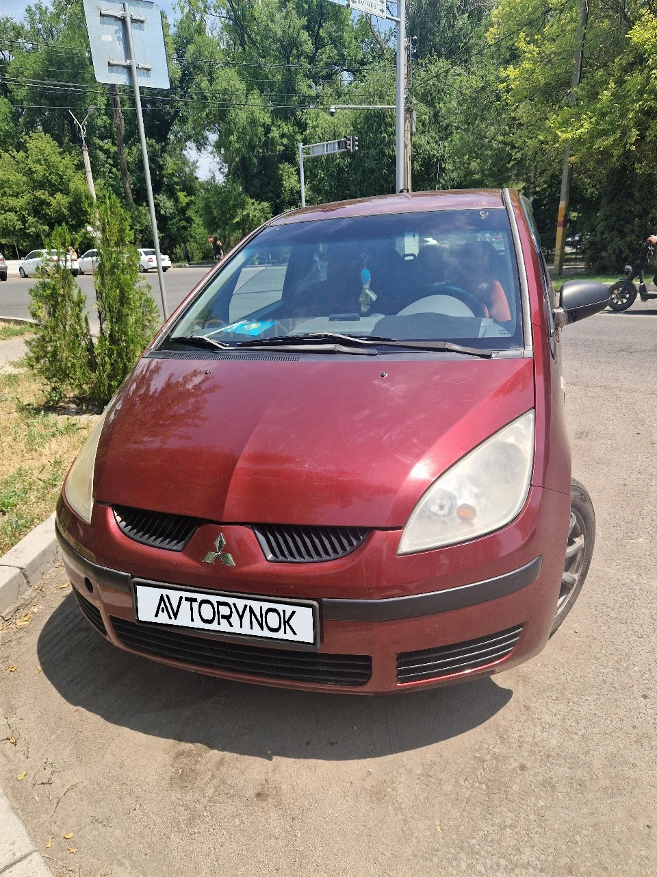 Mitsubishi Colt, 2006