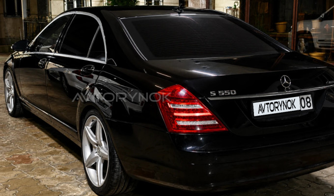 Mercedes-Benz S-Класс 2007 года