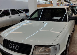 Audi 100 1992 года