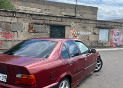 BMW 3 серия 1991 года