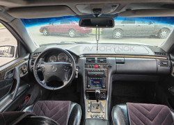 Mercedes-Benz E-Класс 2000 года