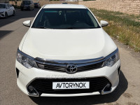 Toyota Camry 2015 года