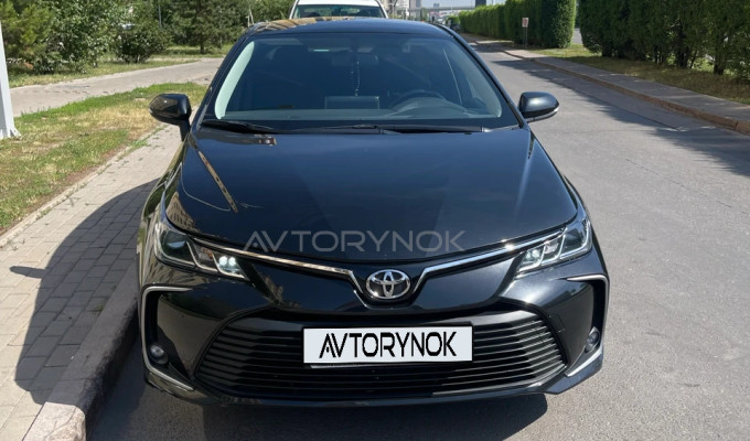 Toyota Corolla 2020 года