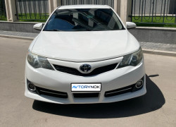 Toyota Camry 2014 года
