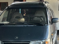 Toyota Previa 1990 года