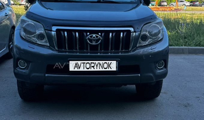 Toyota Land Cruiser Prado 2011 года