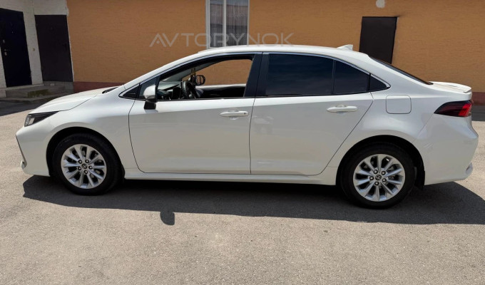 Toyota Corolla 2019 года