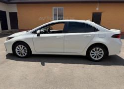 Toyota Corolla 2019 года