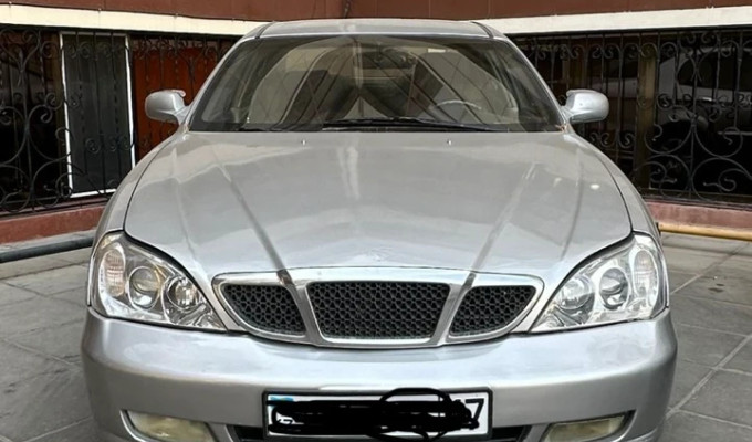 Daewoo Magnus 2001 года