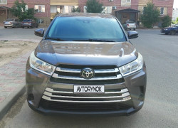 Toyota Highlander 2019 года