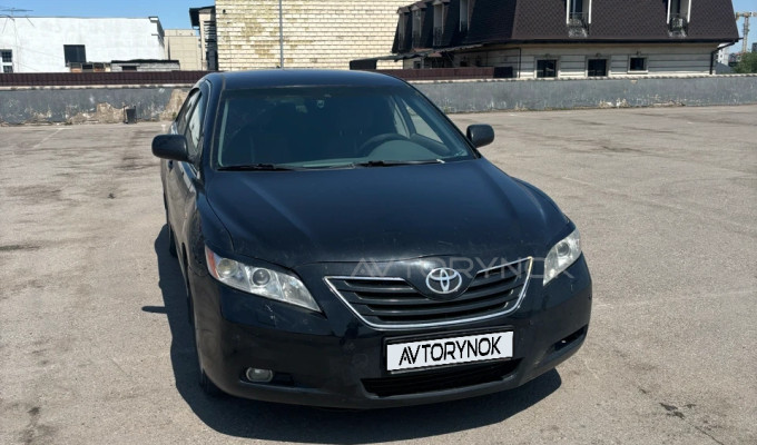 Toyota Camry 2006 года