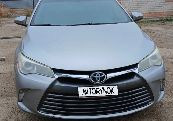 Toyota Camry 2016 года