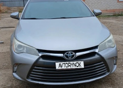 Toyota Camry 2016 года
