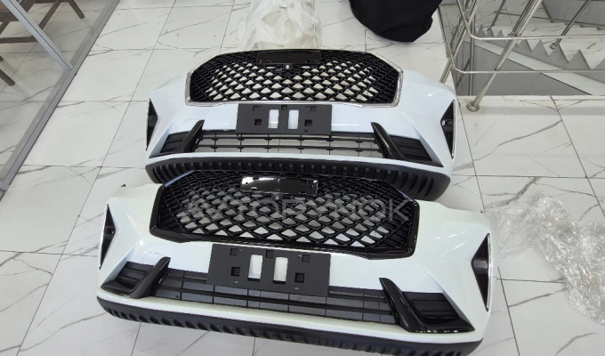 Передний бампер в сборе на Haval H6