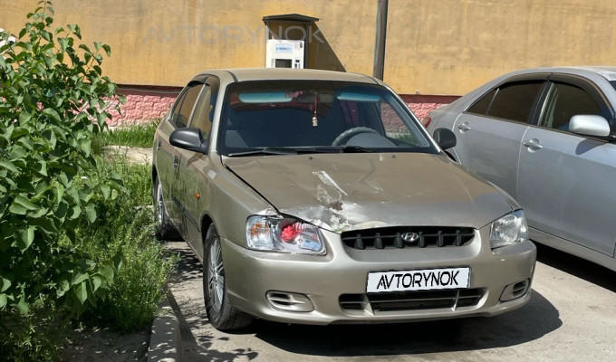 Hyundai Accent 2003 года