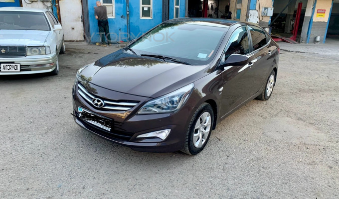 Hyundai Accent 2015 года
