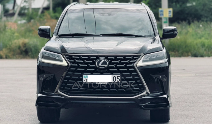 Lexus LX 2020 года