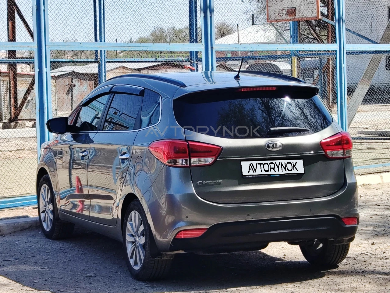 Kia Carens, 2013