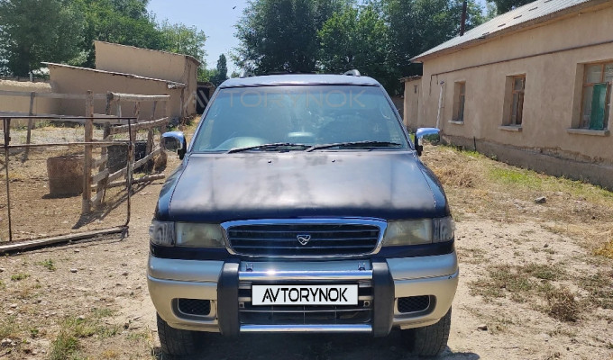 Mazda MPV 1995 года