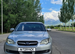 Subaru Legacy 2004 года