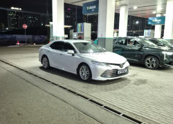 Toyota Camry 2019 года